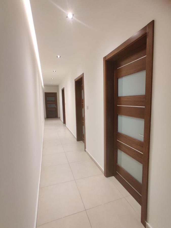 Qawra Apartment St. Paul's Bay Exteriör bild